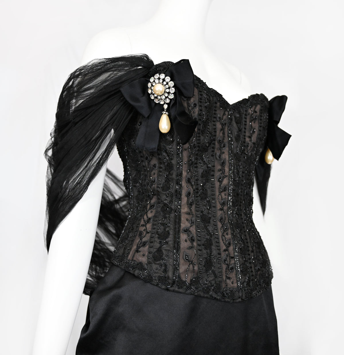 Oscar de la Renta 1995 Embellished Tulle Bustier and Skirt Set