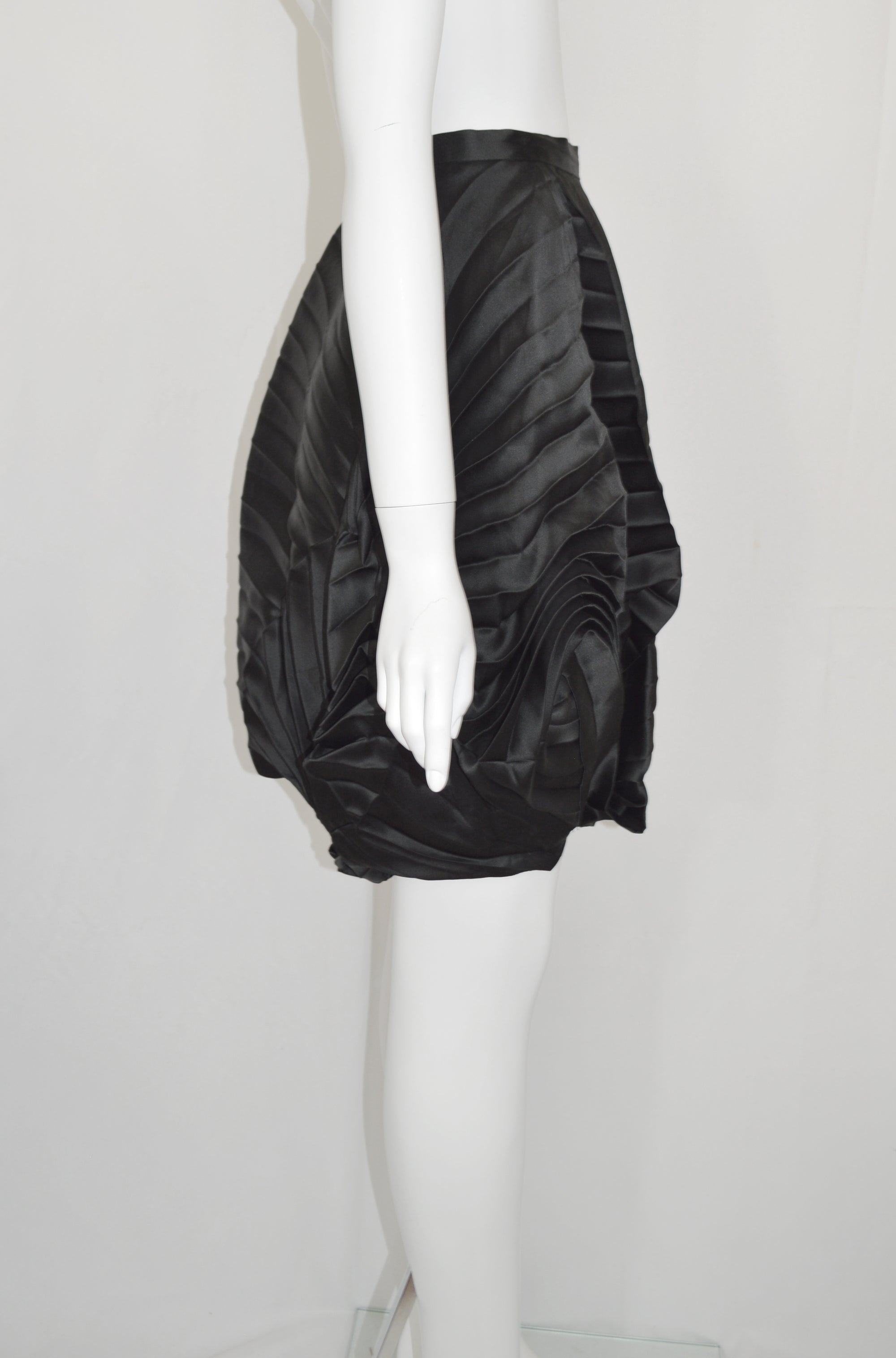 Pearce Fionda 1995 Sculptural Pleats Skirt