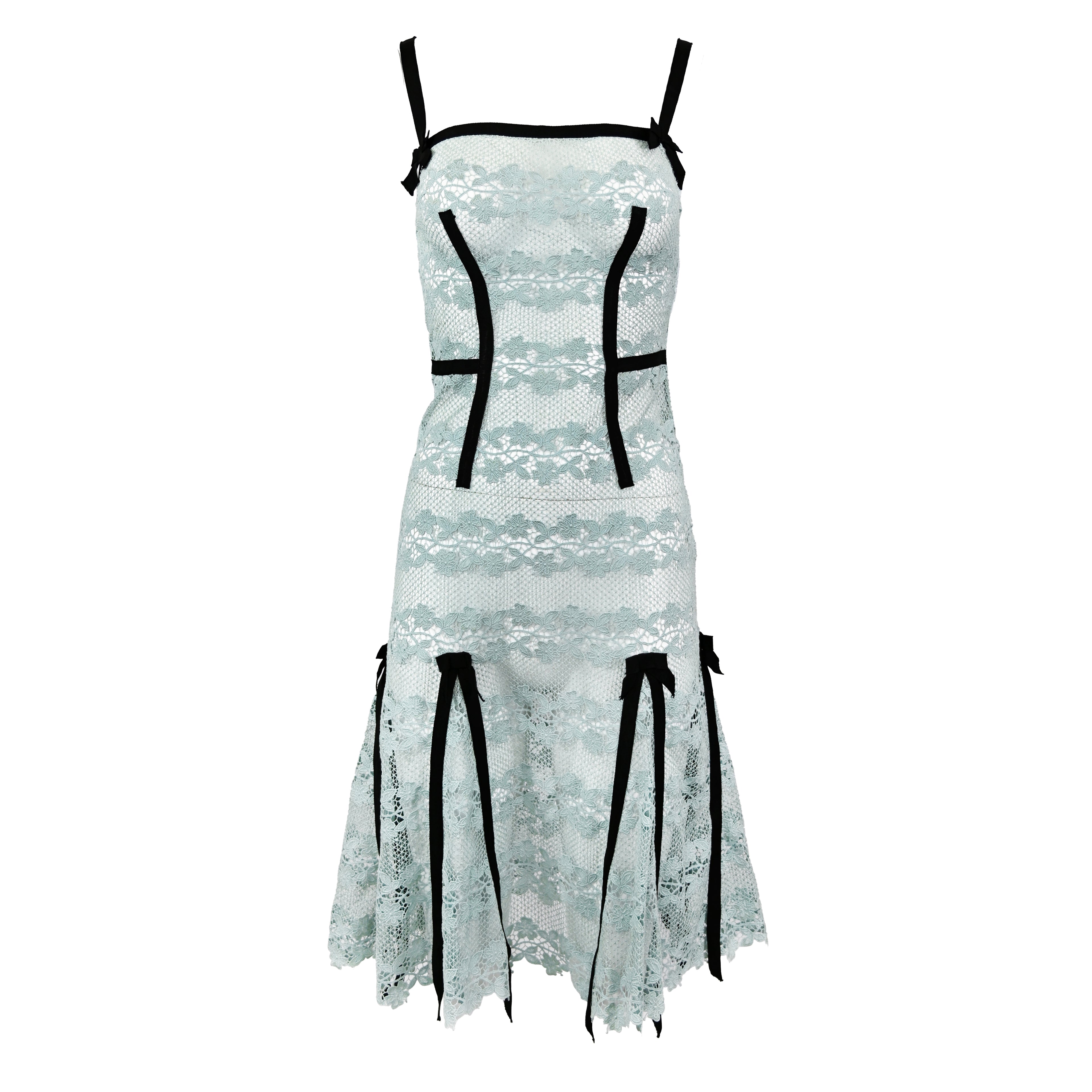 Louis Vuitton SS 2003 Lace Dress with Bows – Anteactus