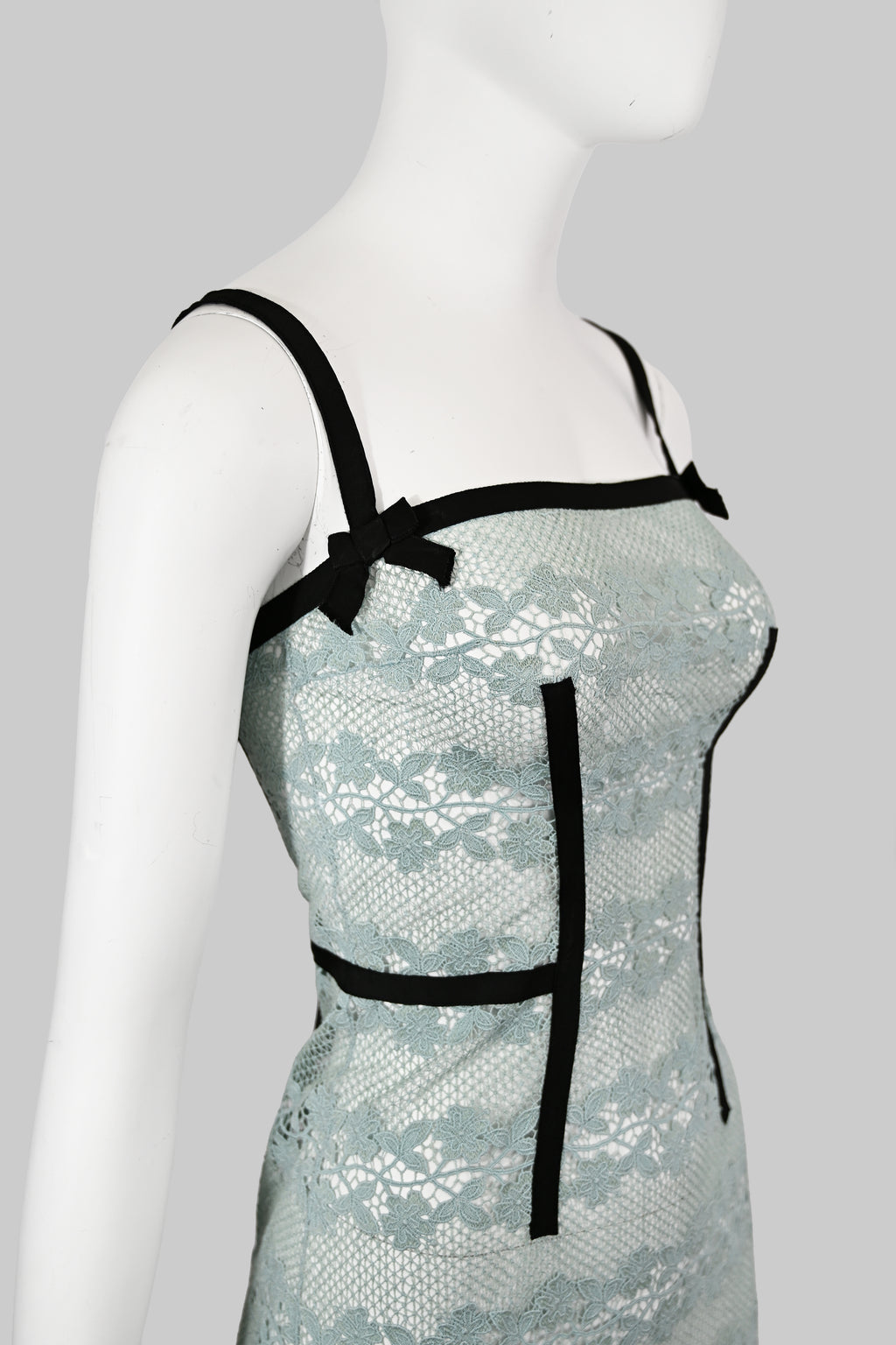 Louis Vuitton SS 2003 Lace Dress with Bows