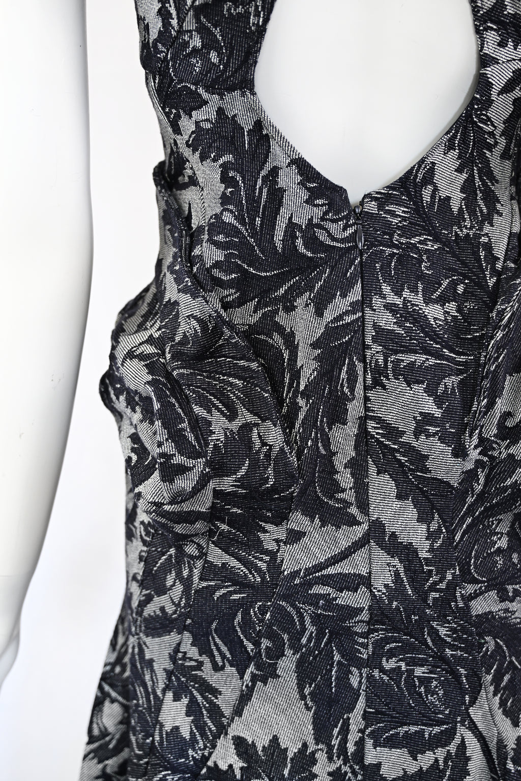 JUNYA WATANABE FW 2007 Tapestry Articulated Dress