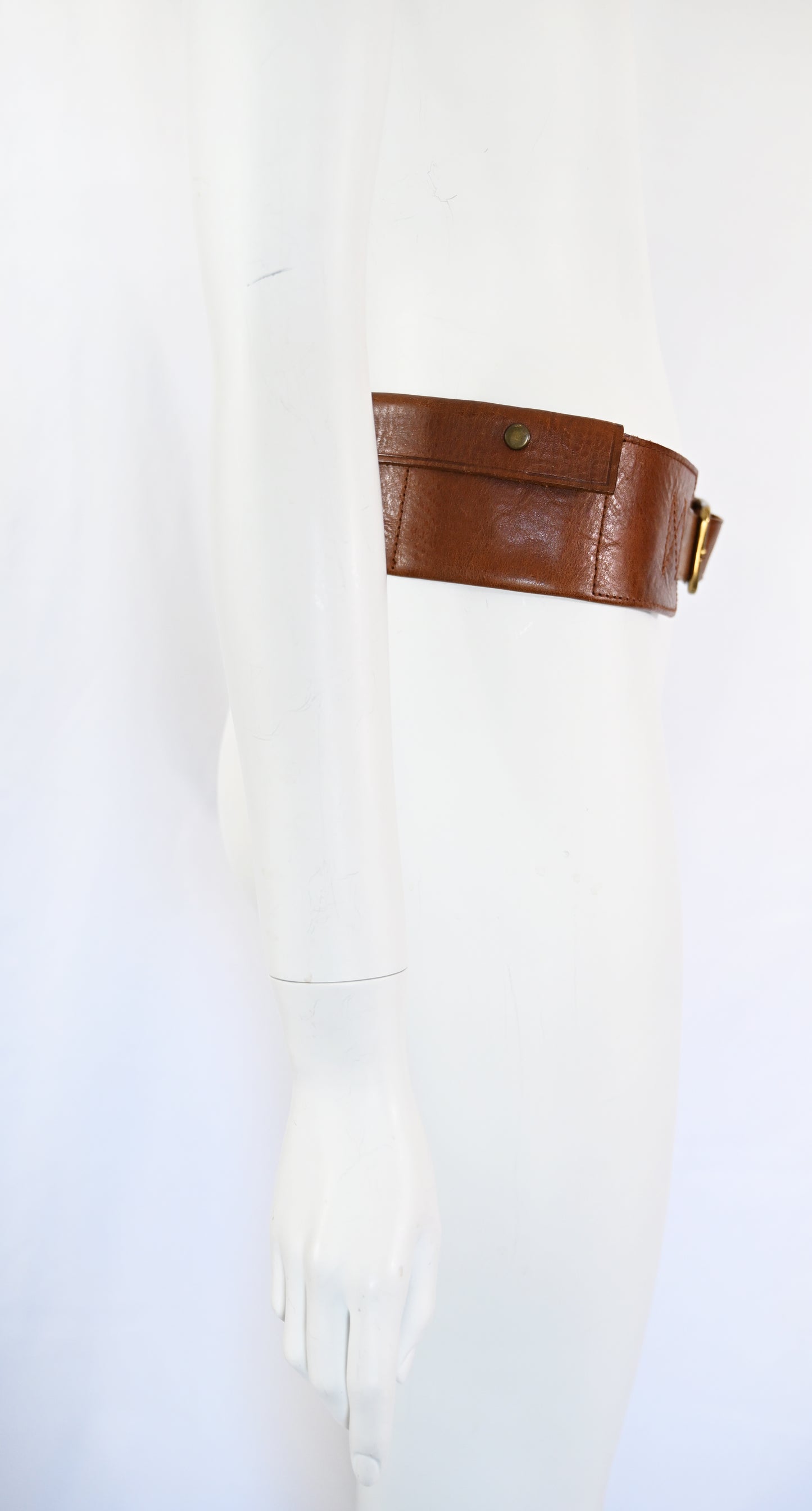 Donna Karan New York Leather Money Belt
