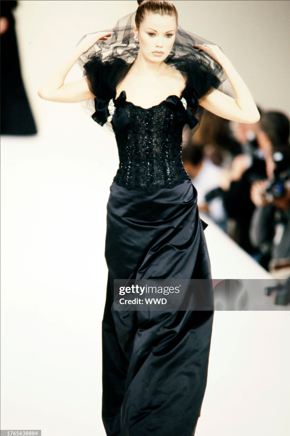 Oscar de la Renta 1995 Embellished Tulle Bustier and Skirt Set