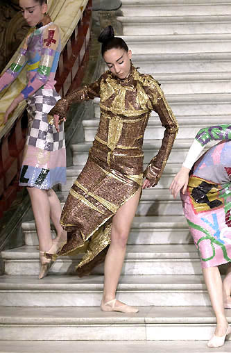 Yoshiki Hishinuma Runway Metallic Lurex Skirt Set