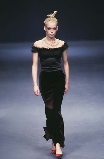 BLUMARINE 1997 LACE BUSTIER