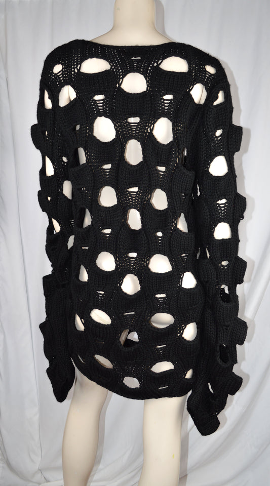 UNCONDITIONAL SWEATER