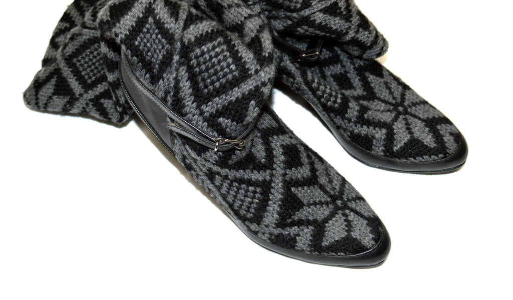 Veronique Branquinho FW 2006 Printed Knit Boots