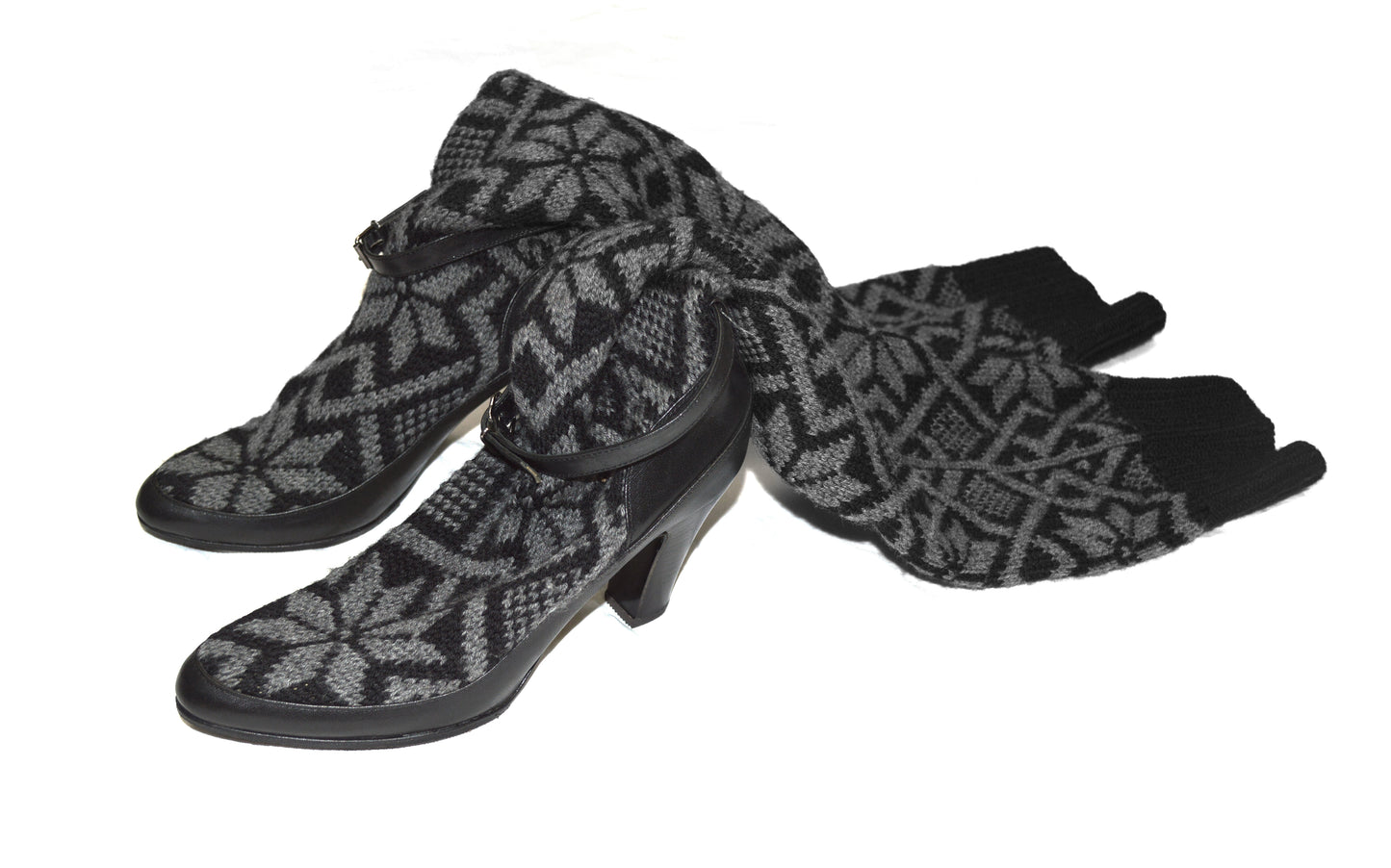 Veronique Branquinho FW 2006 Printed Knit Boots